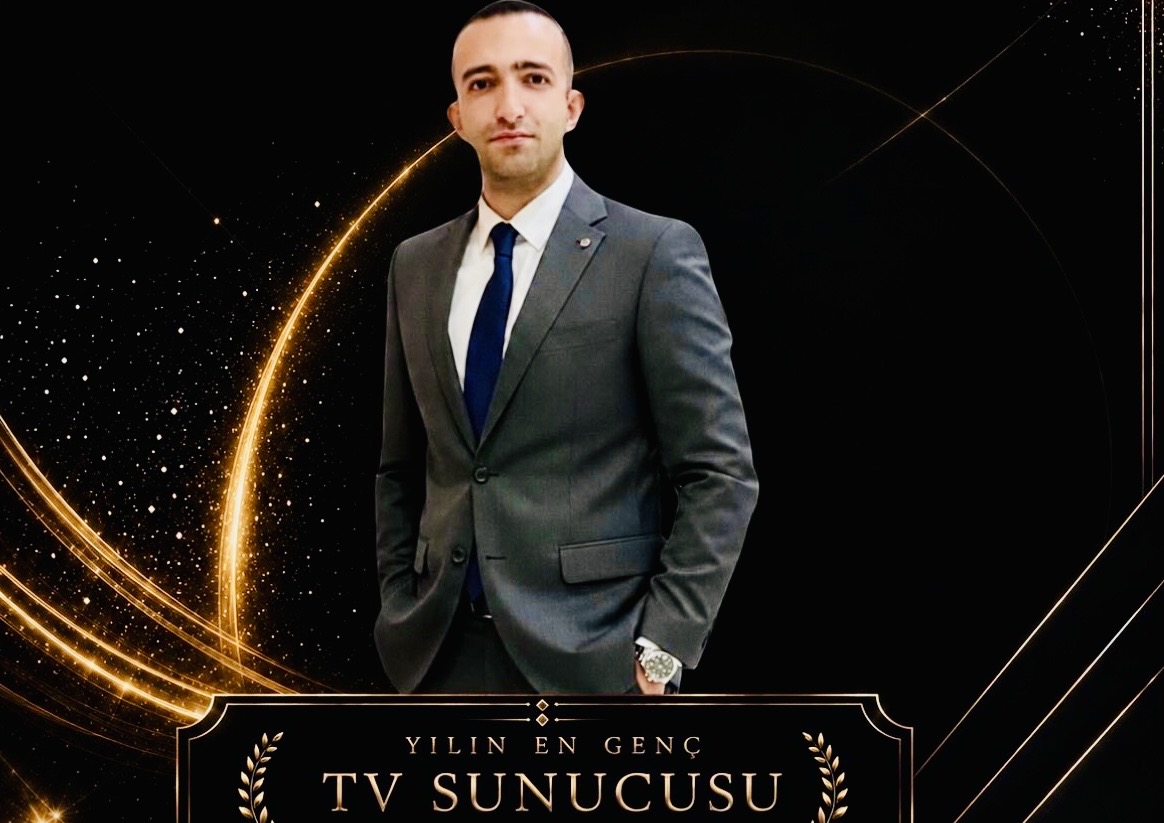 Yılın En Genç TV Sunucusu Ödülü Serhat Köse’ye Verildi
