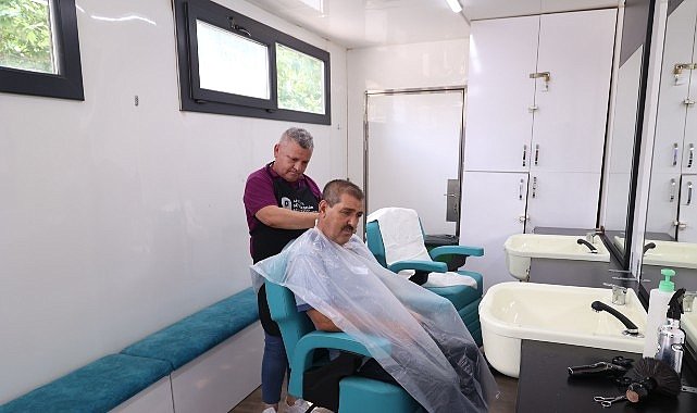 Büyükşehir’in Mobil Kuaför Tırı yaylalarda hizmet veriyor